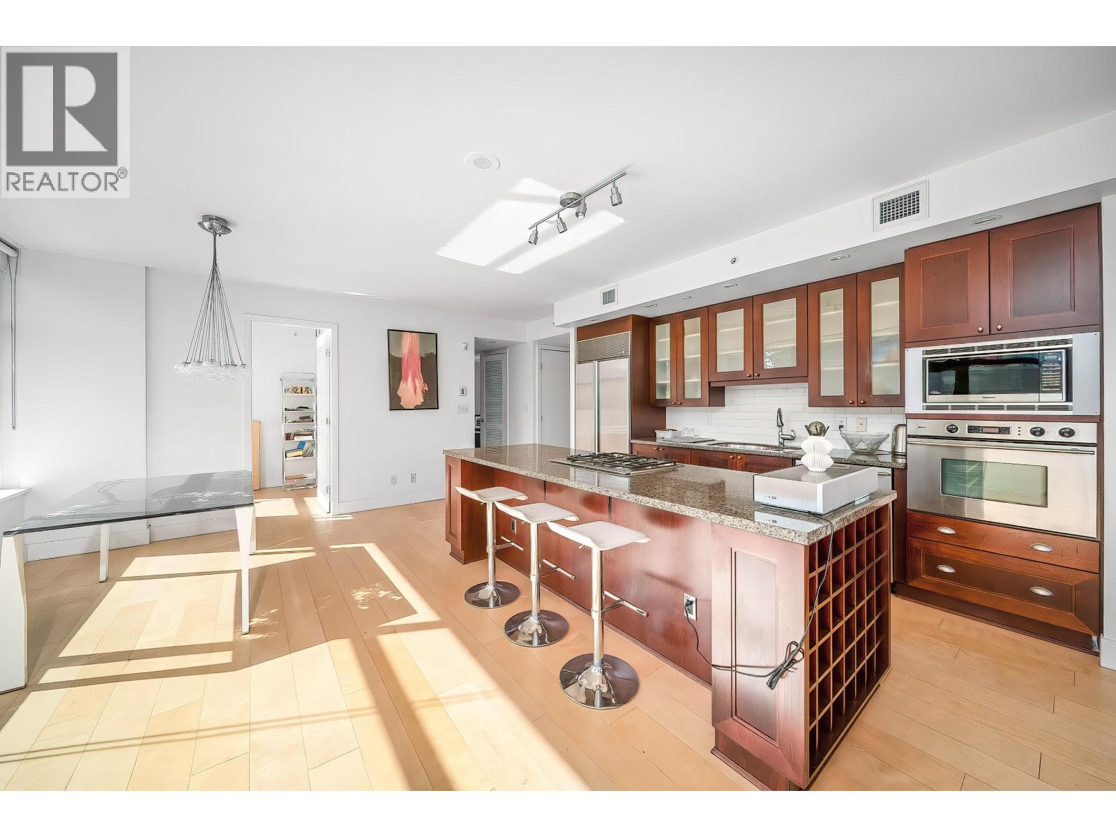 301 1863 Alberni Street, Vancouver, British Columbia  V6G 3H8 - Photo 15 - R3053484