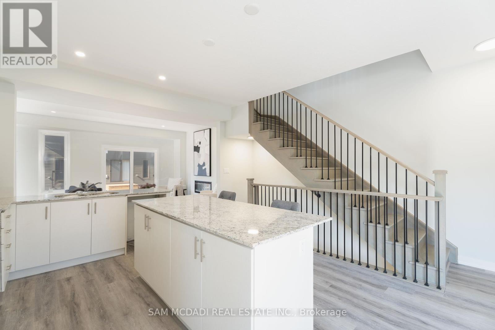 47 Winters Crescent, Collingwood, Ontario  L9Y 5H8 - Photo 16 - S12435027