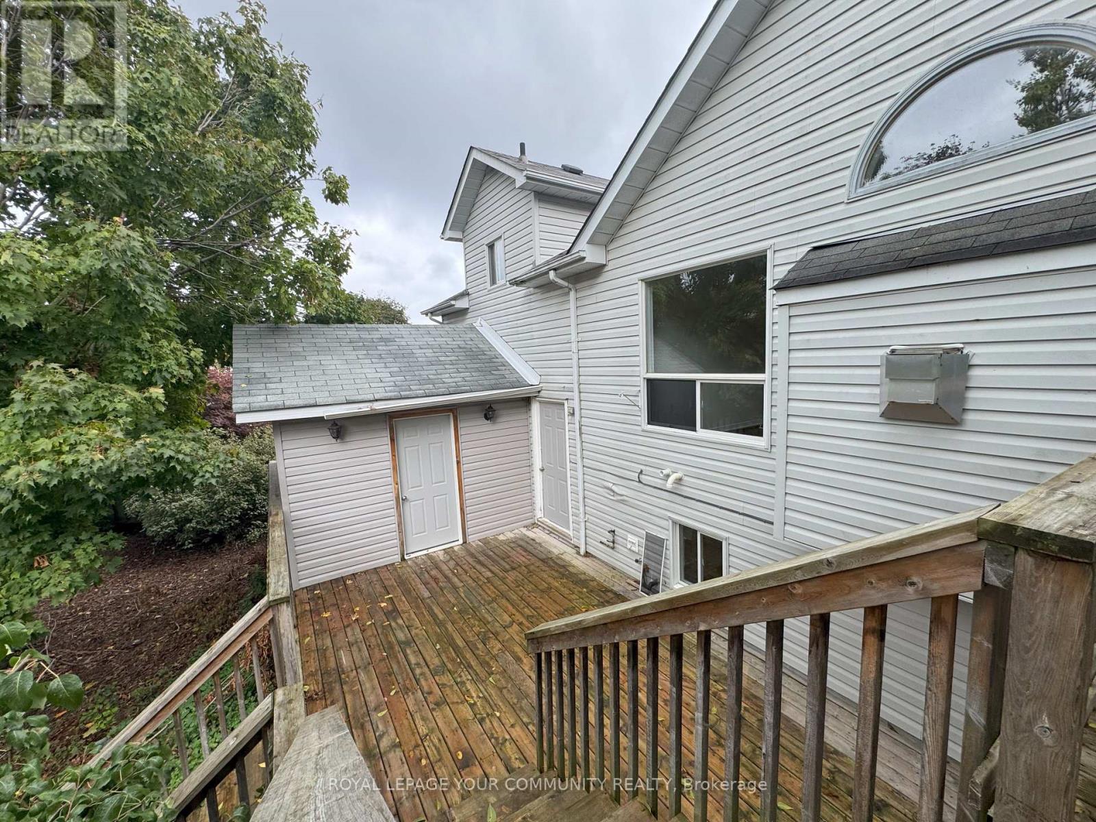 Upper - 32 Ward Drive, Barrie, Ontario  L4N 7N9 - Photo 26 - S12435047