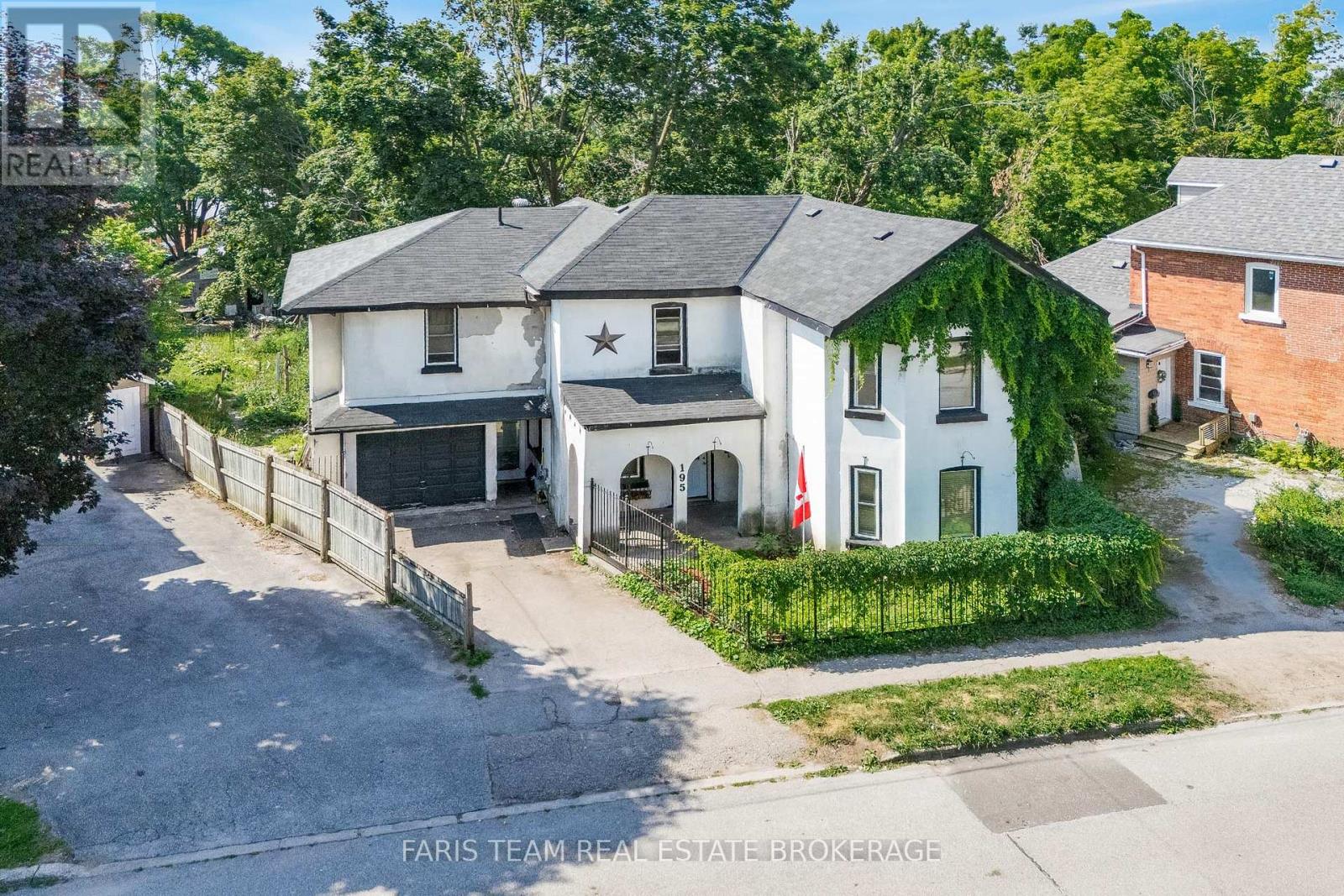 195 NOTTAWASAGA STREET, Orillia, Ontario