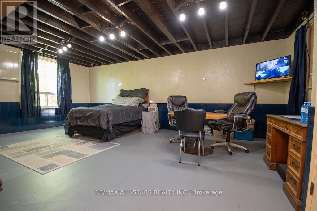 1463 Highway 7a, Kawartha Lakes, Ontario  L0A 1A0 - Photo 13 - X12435160