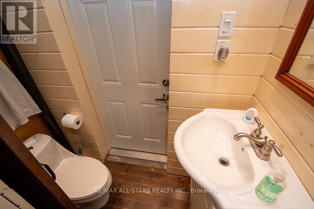 1463 Highway 7a, Kawartha Lakes, Ontario  L0A 1A0 - Photo 16 - X12435160