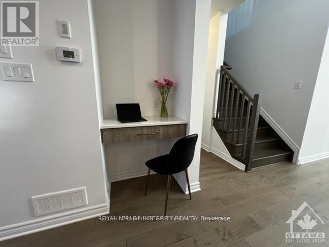 159 Finsbury Avenue, Ottawa, Ontario  K2S 2P5 - Photo 7 - X12435194