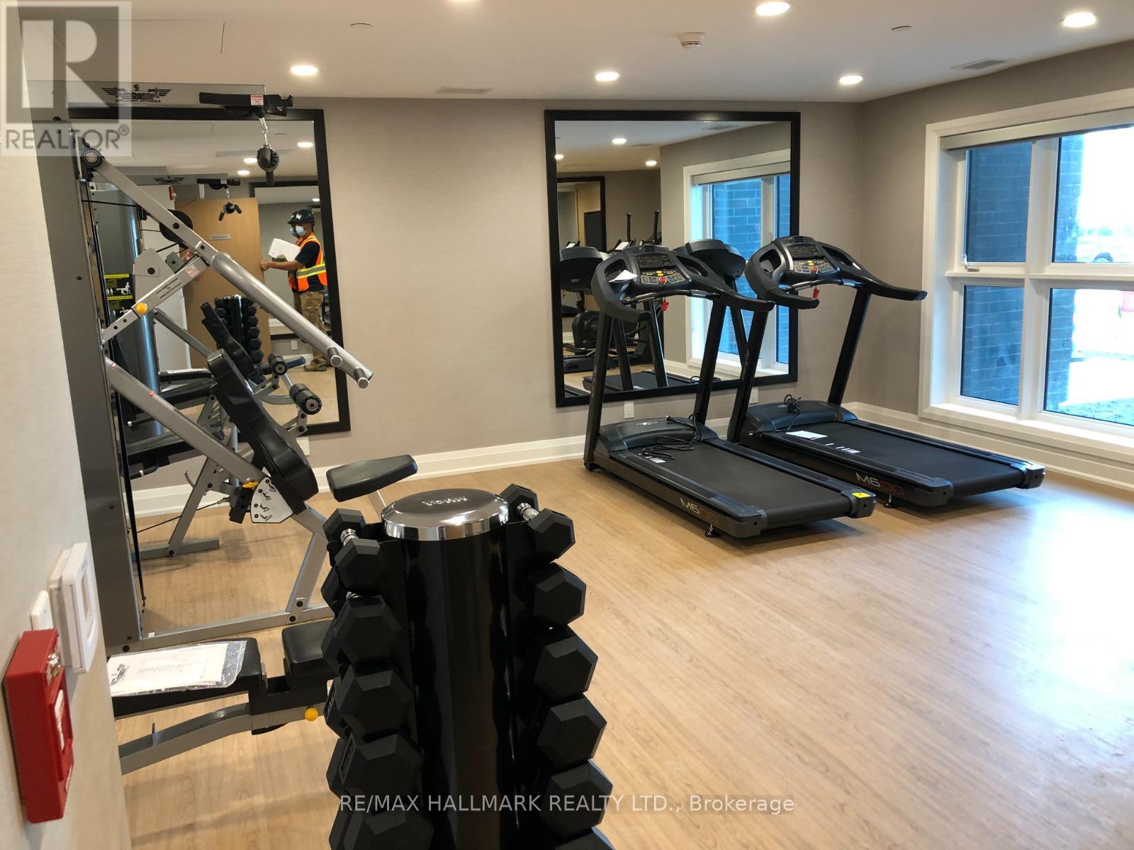 110 - 128 Grovewood Common, Oakville, Ontario  L6H 0X3 - Photo 10 - W12435032