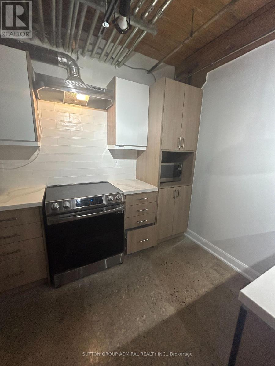 L101 - 34 Noble Street, Toronto, Ontario  M6K 2C9 - Photo 12 - W12435109