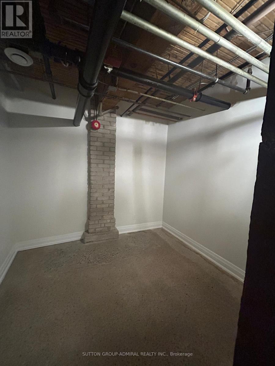 L101 - 34 Noble Street, Toronto, Ontario  M6K 2C9 - Photo 9 - W12435109