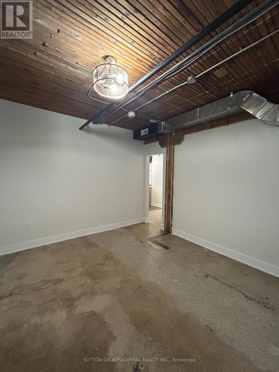 L102 - 34 Noble Street, Toronto, Ontario  M6K 2C9 - Photo 10 - W12435117