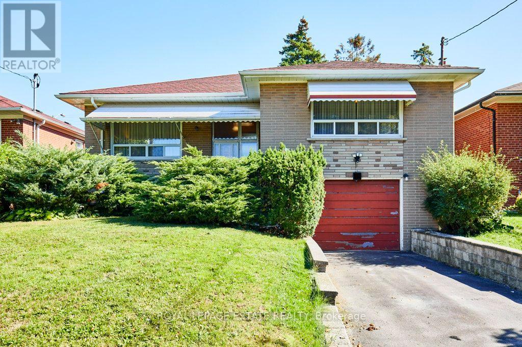 5 Bolger Place, Toronto, Ontario  M9W 4R6 - Photo 2 - W12435118