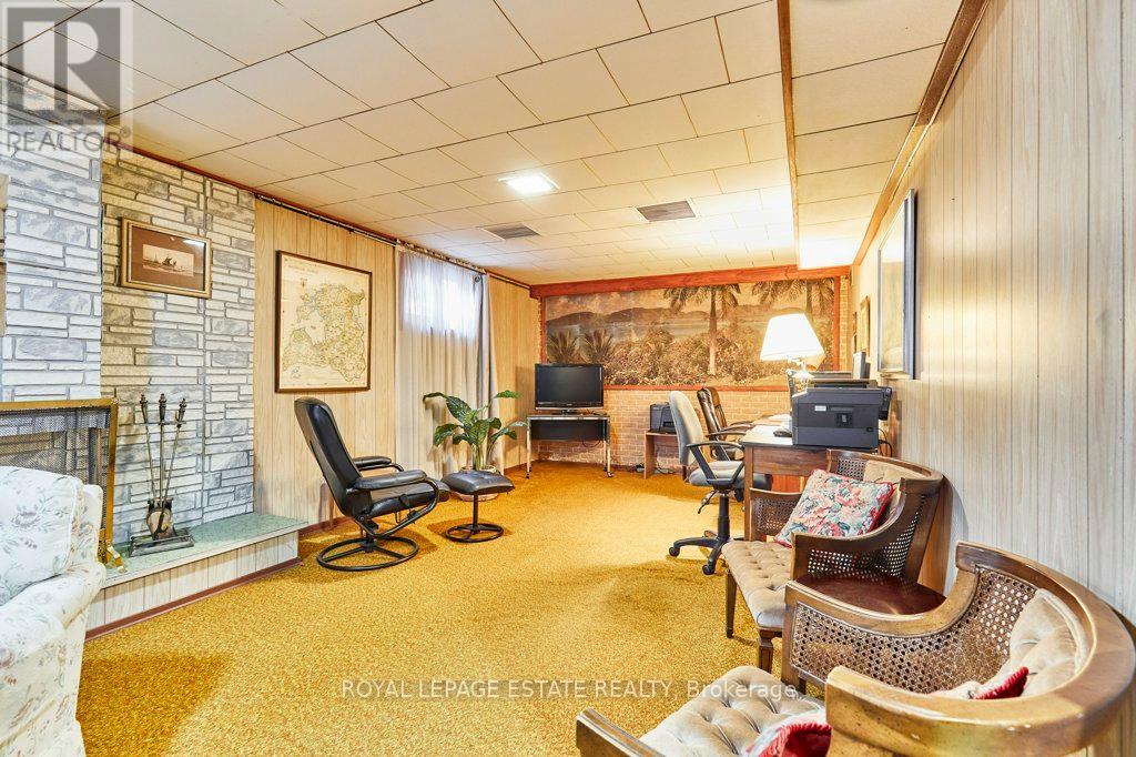 5 Bolger Place, Toronto, Ontario  M9W 4R6 - Photo 28 - W12435118