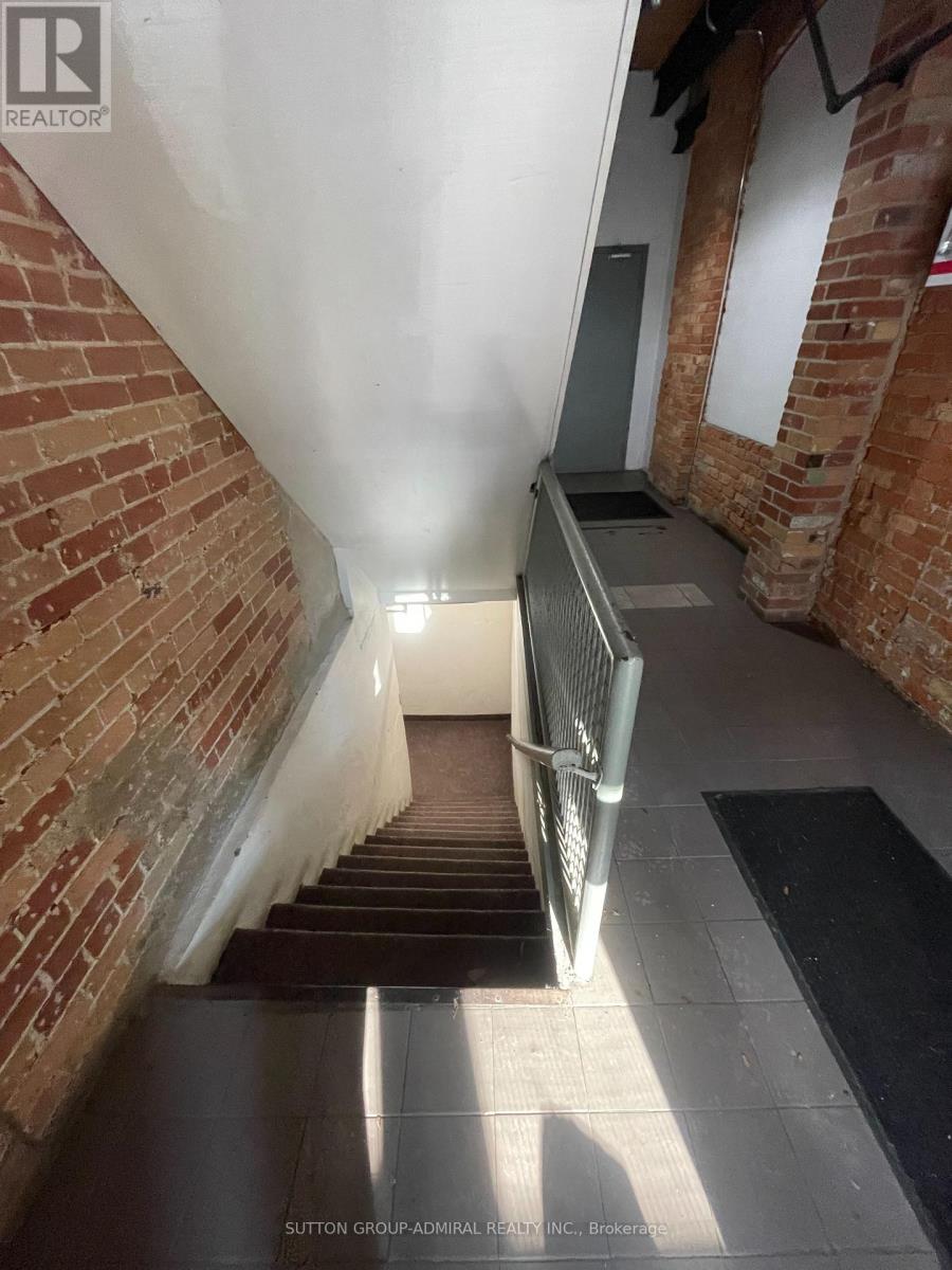 L103 - 34 Noble Street, Toronto, Ontario  M6K 2C9 - Photo 3 - W12435126