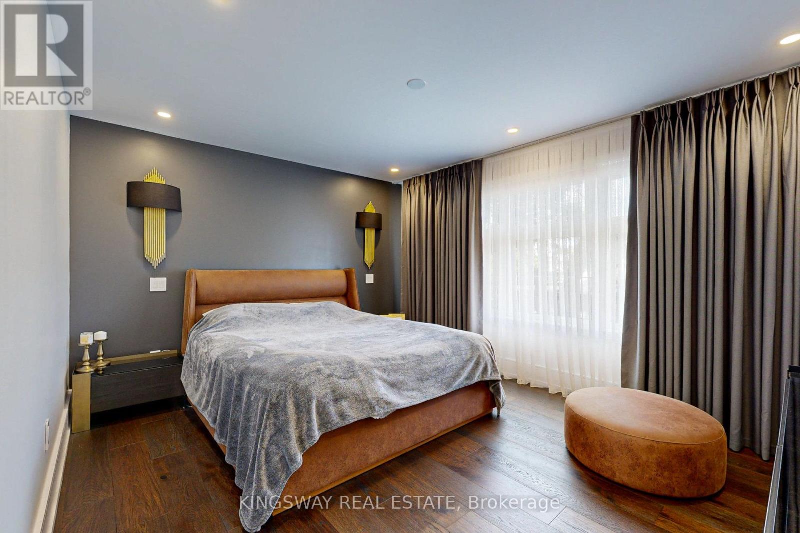 89 Russell Drive, Oakville, Ontario  L6H 1L4 - Photo 37 - W12435140