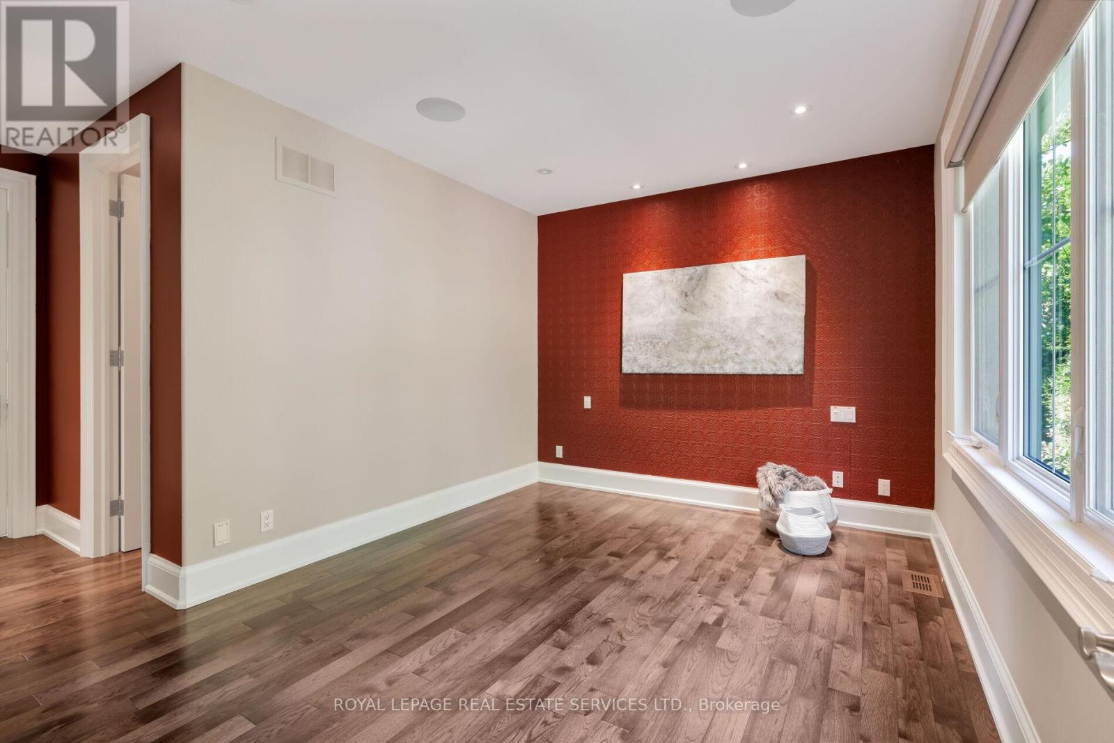 2448 Bridge Road, Oakville, Ontario  L6L 5C2 - Photo 21 - W12435143