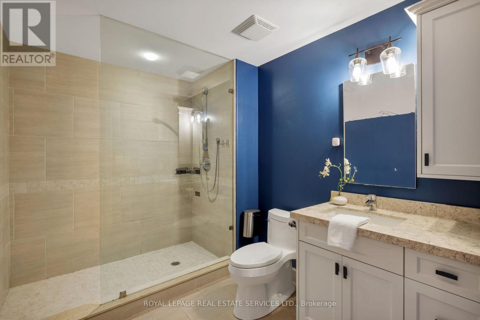 2448 Bridge Road, Oakville, Ontario  L6L 5C2 - Photo 32 - W12435143