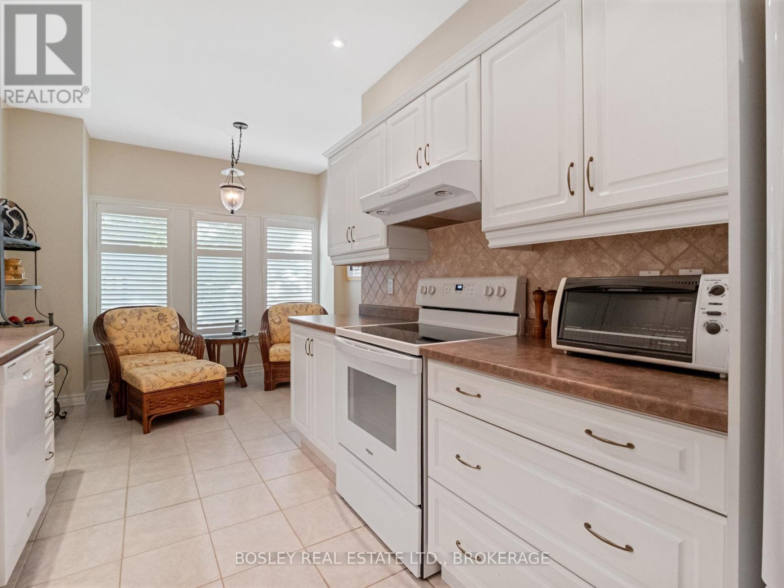 5 - 575 Simcoe Street, Niagara-On-The-Lake, Ontario  L0S 1J0 - Photo 13 - X12435158