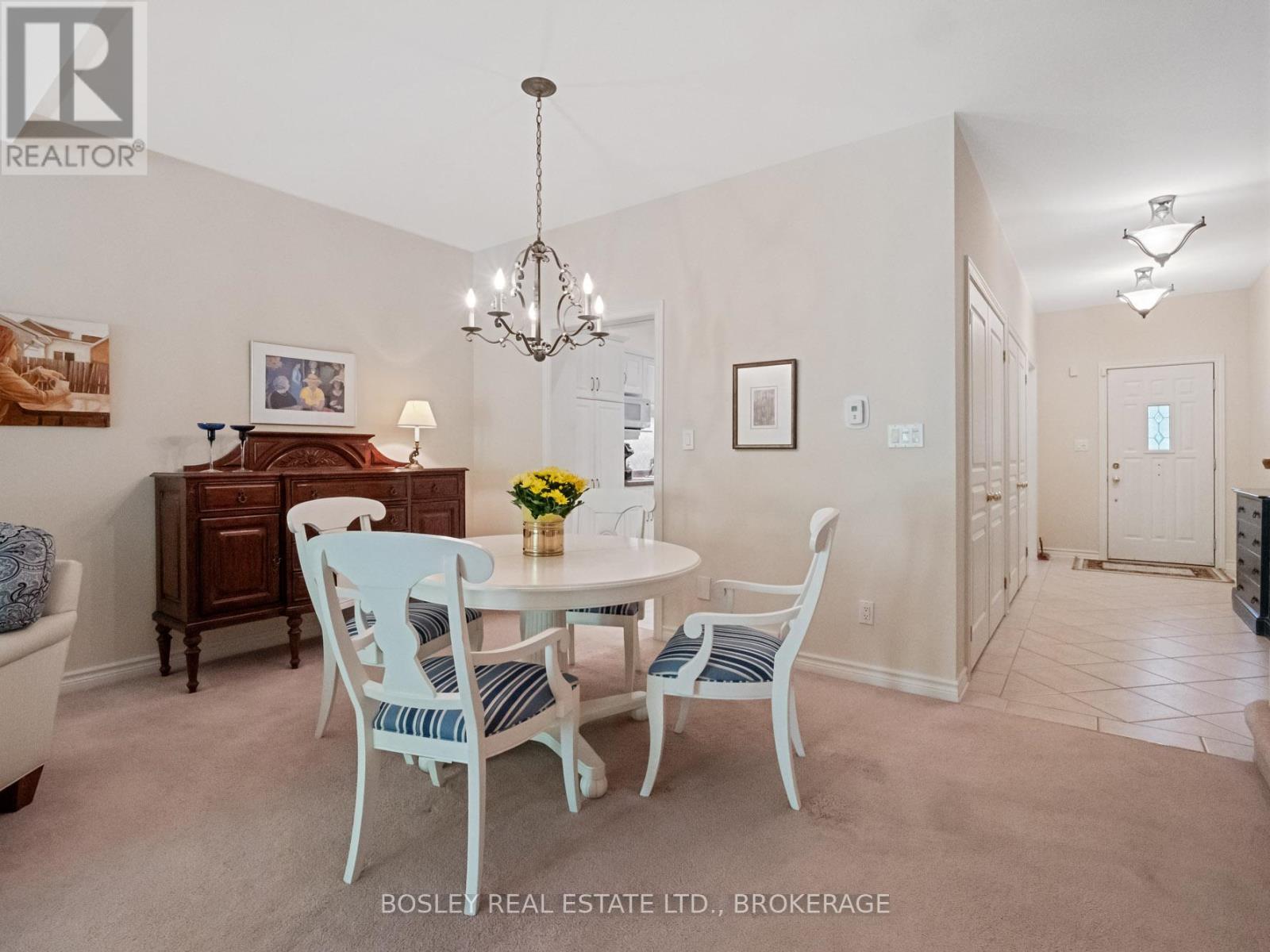 5 - 575 Simcoe Street, Niagara-On-The-Lake, Ontario  L0S 1J0 - Photo 8 - X12435158