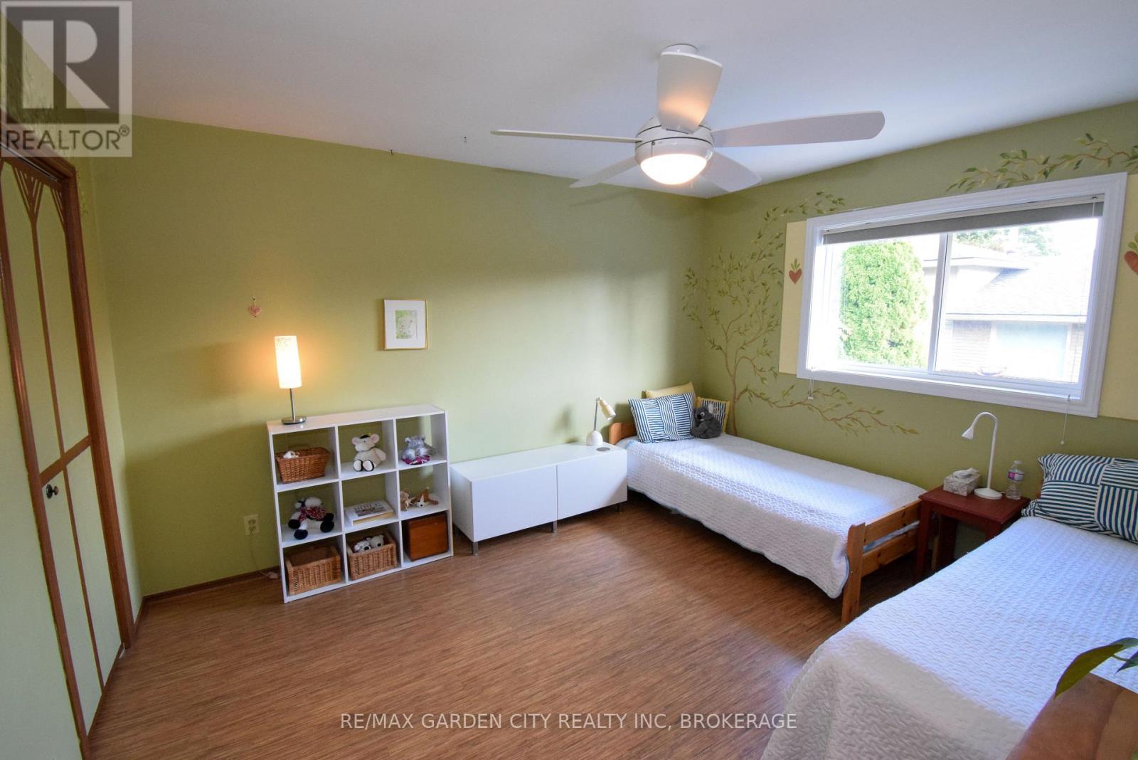40 Belair Drive, St. Catharines (Port Dalhousie), Ontario  L2N 6X9 - Photo 27 - X12435193