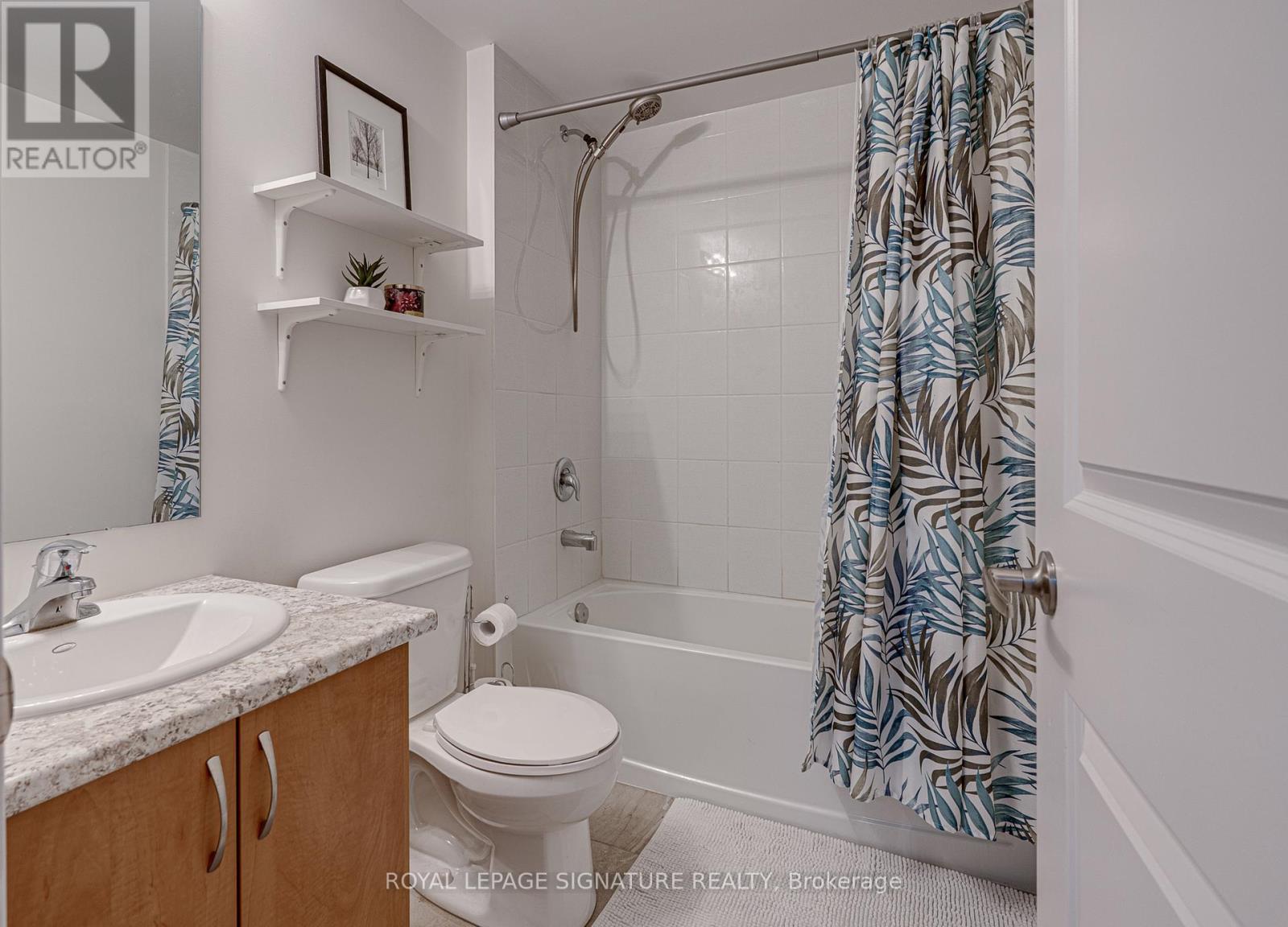 62 Bannister Road, Barrie, Ontario  L9J 0L7 - Photo 24 - S12435010