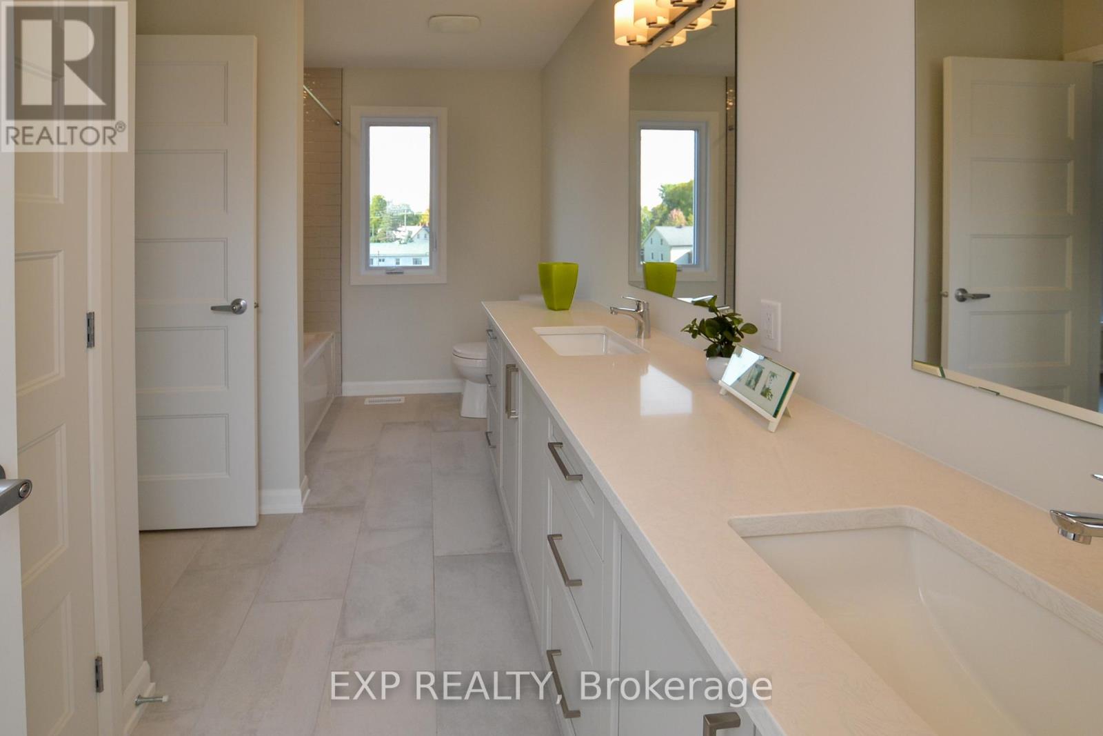 623 Montessor Crescent, Clarence-Rockland, Ontario   - Photo 28 - X12435100