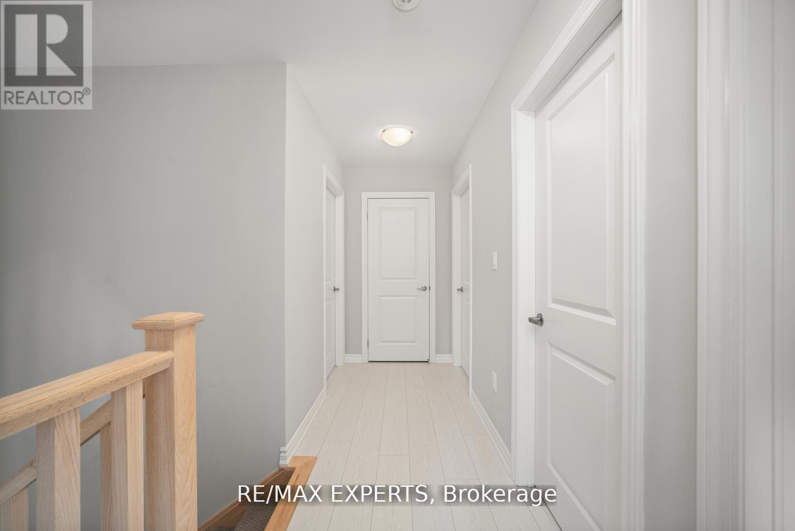 216 Cubitt Street, Clearview, Ontario  L0M 1S0 - Photo 28 - S12432512