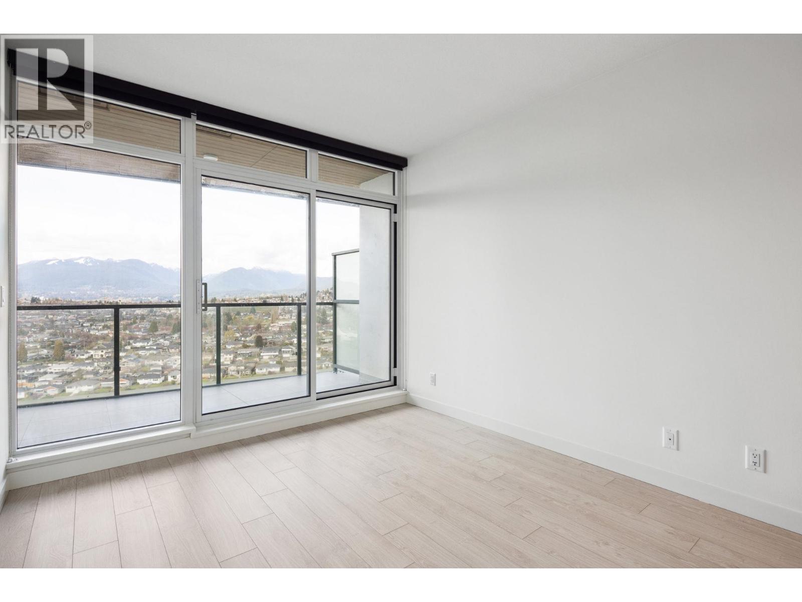 2x03 4880 Lougheed Highway, Burnaby, British Columbia  V5C 0N1 - Photo 12 - R3053642