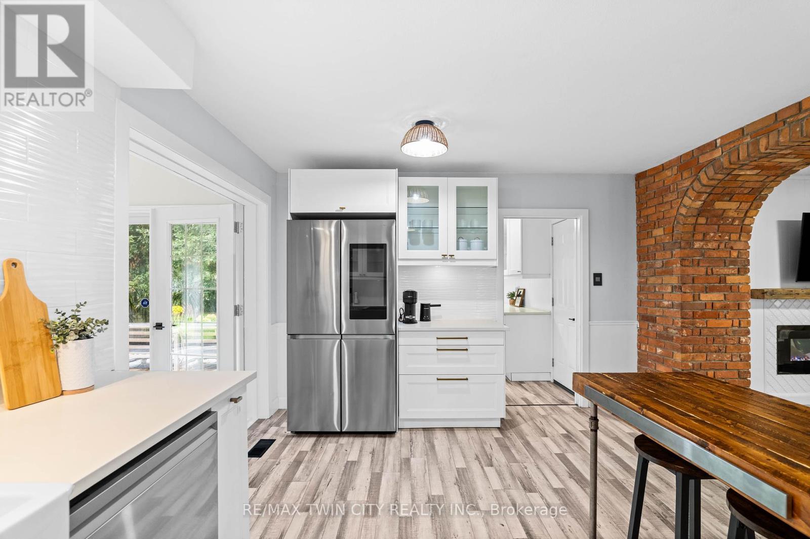 296 Edgehill Drive, Kitchener, Ontario  N2P 2C9 - Photo 21 - X12435022
