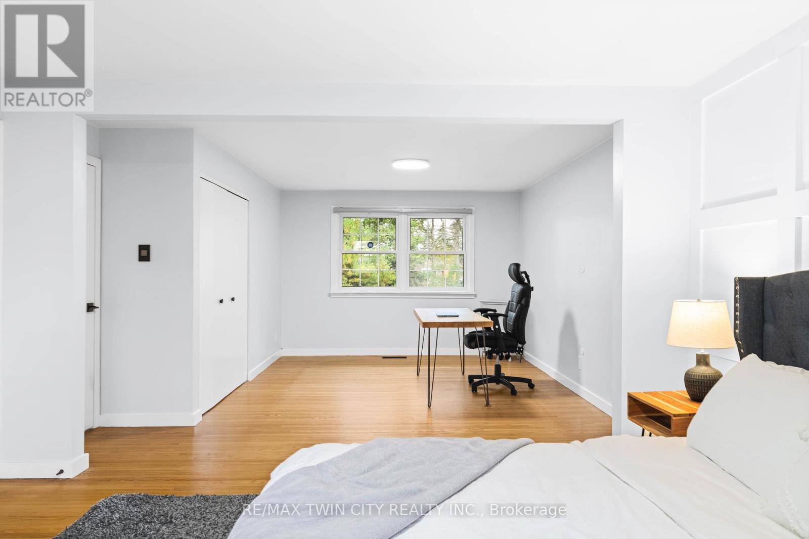 296 Edgehill Drive, Kitchener, Ontario  N2P 2C9 - Photo 30 - X12435022