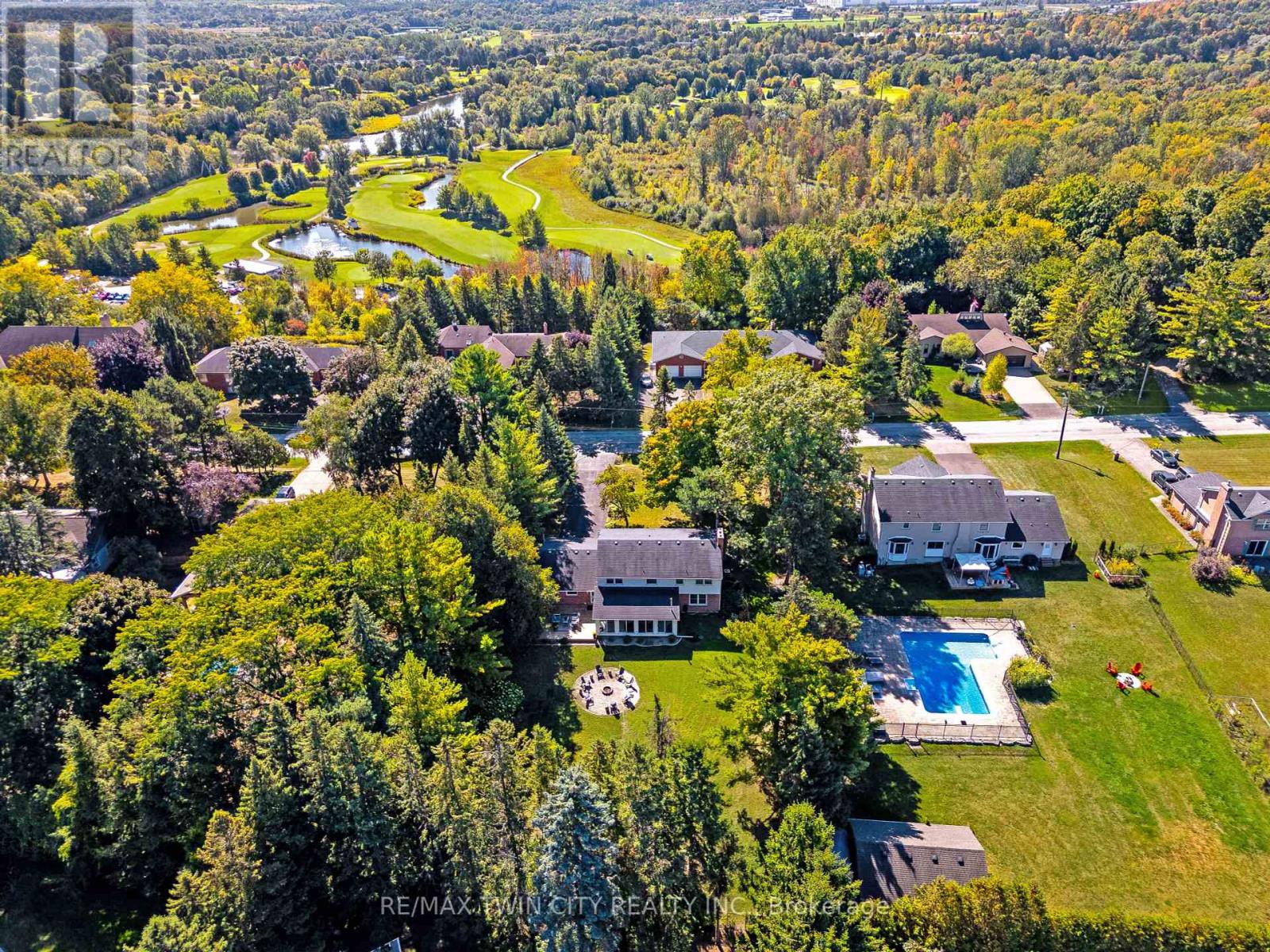 296 Edgehill Drive, Kitchener, Ontario  N2P 2C9 - Photo 47 - X12435022