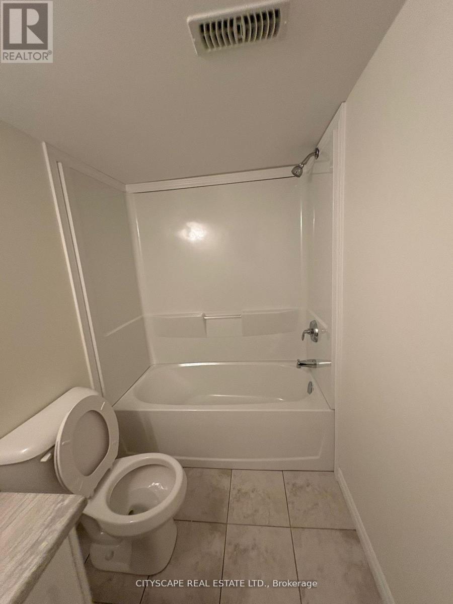 2 - 10 Dufferin Street, Norwich, Ontario  N0J 1P0 - Photo 16 - X12435052