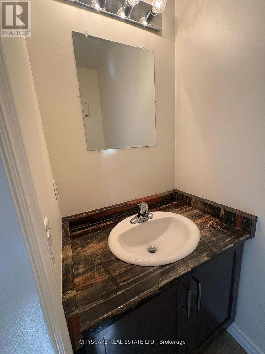 2 - 10 Dufferin Street, Norwich, Ontario  N0J 1P0 - Photo 17 - X12435052