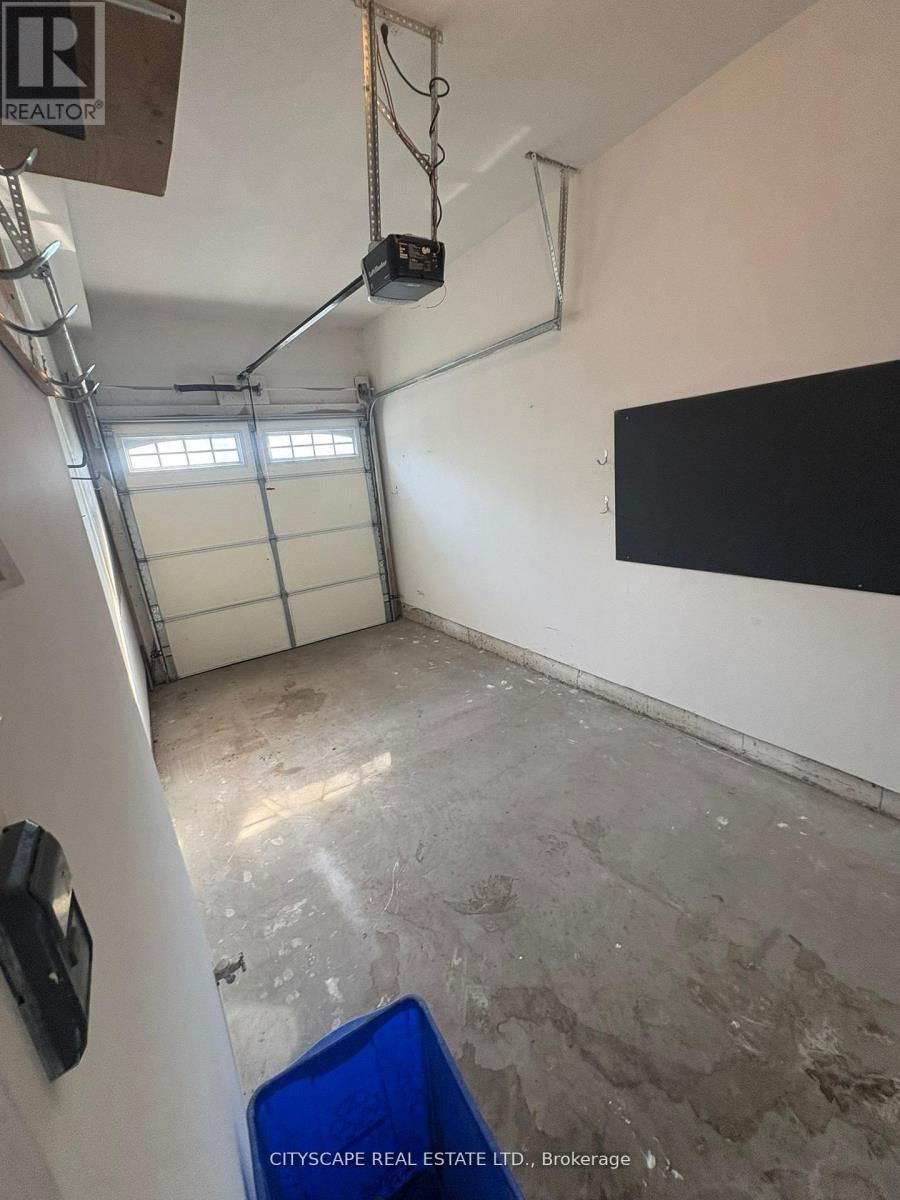 2 - 10 Dufferin Street, Norwich, Ontario  N0J 1P0 - Photo 24 - X12435052
