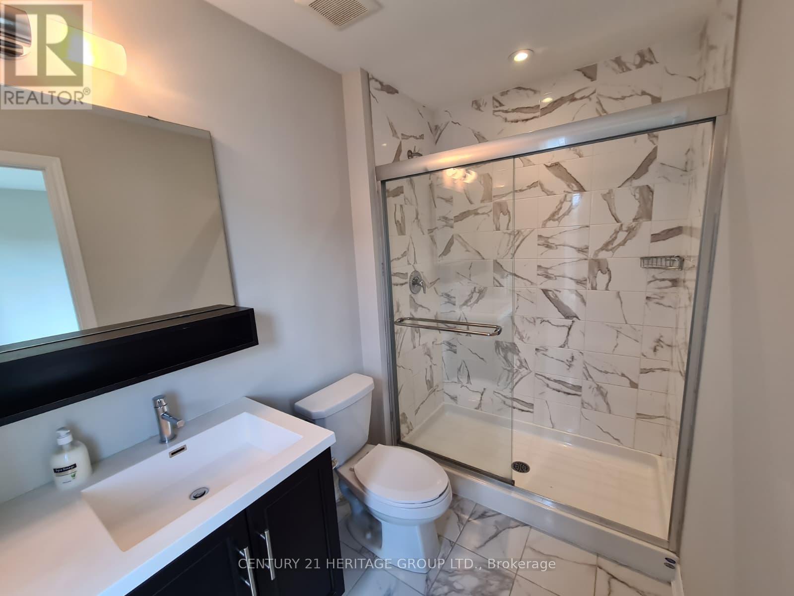 6 Snowberry Lane, Hamilton, Ontario  L8K 0A4 - Photo 19 - X12435055