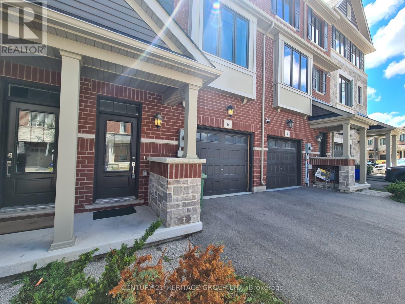 6 Snowberry Lane, Hamilton, Ontario  L8K 0A4 - Photo 2 - X12435055