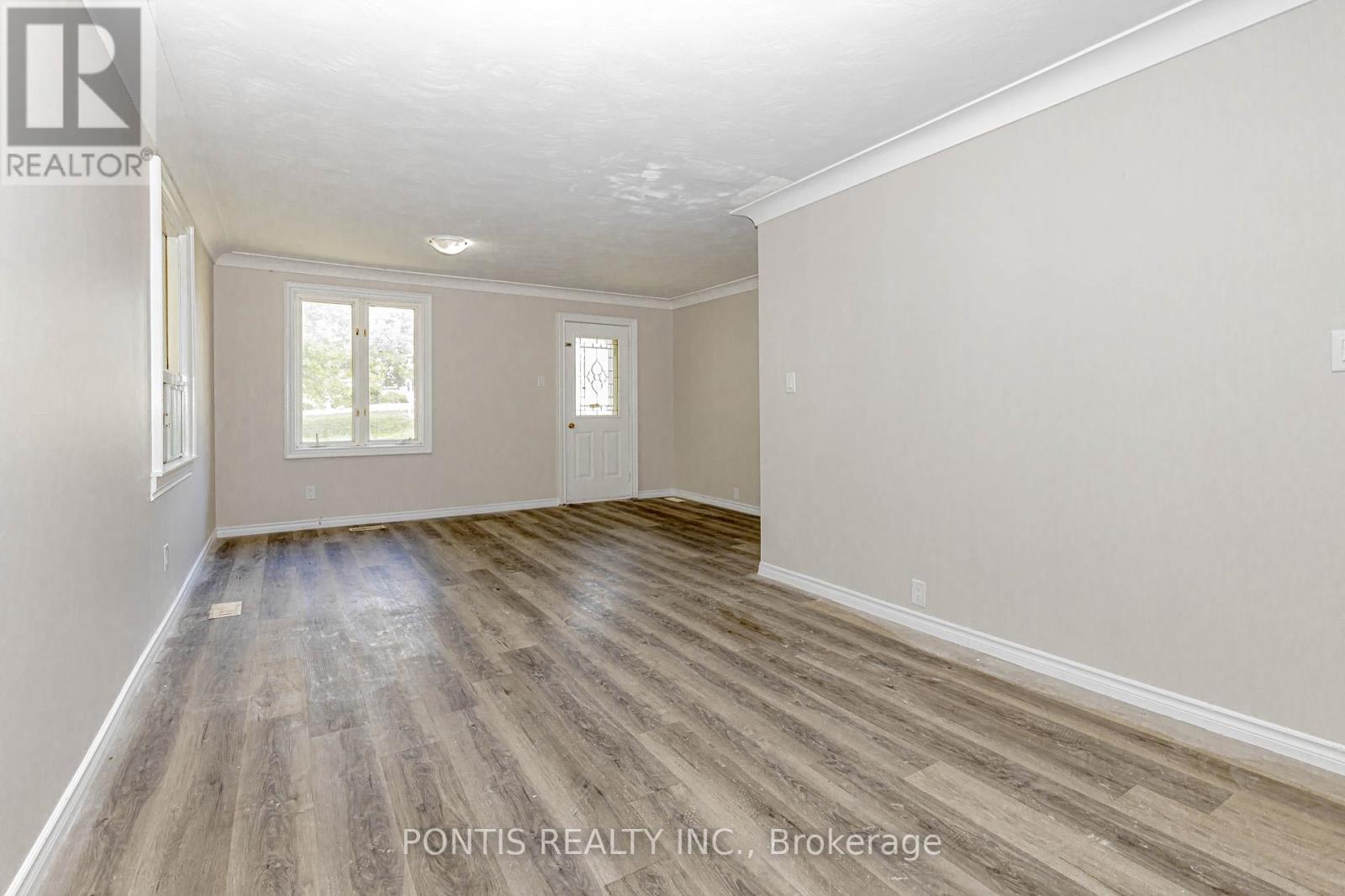 738 Mount Pleasant Road, Brant, Ontario  N0E 1K0 - Photo 13 - X12435059