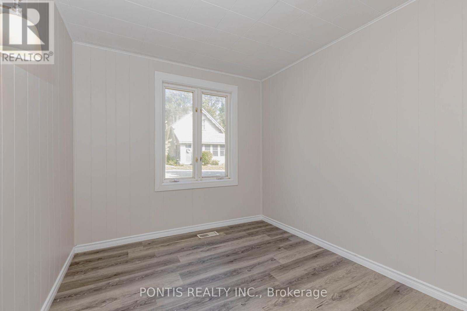 738 Mount Pleasant Road, Brant, Ontario  N0E 1K0 - Photo 19 - X12435059