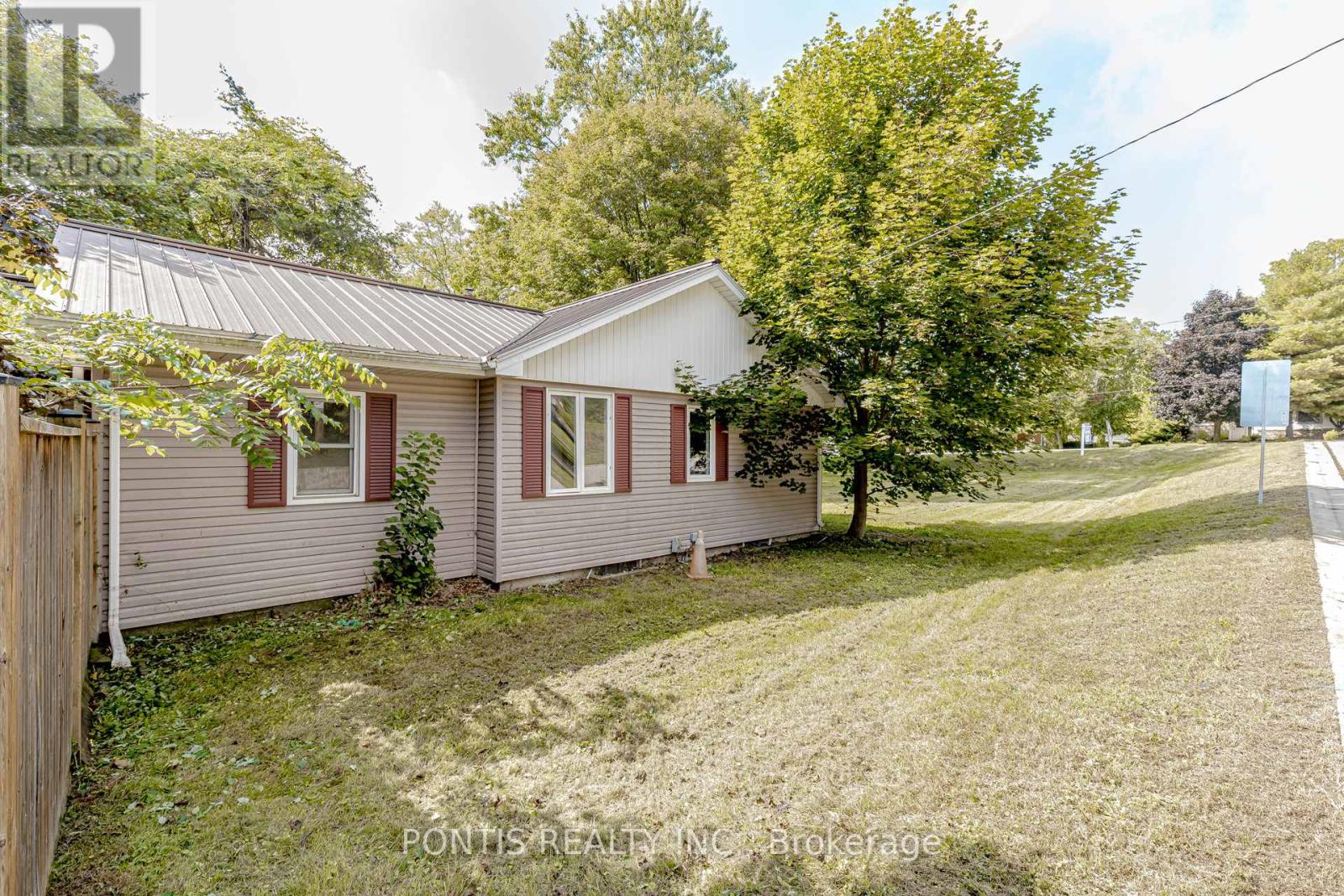 738 Mount Pleasant Road, Brant, Ontario  N0E 1K0 - Photo 33 - X12435059