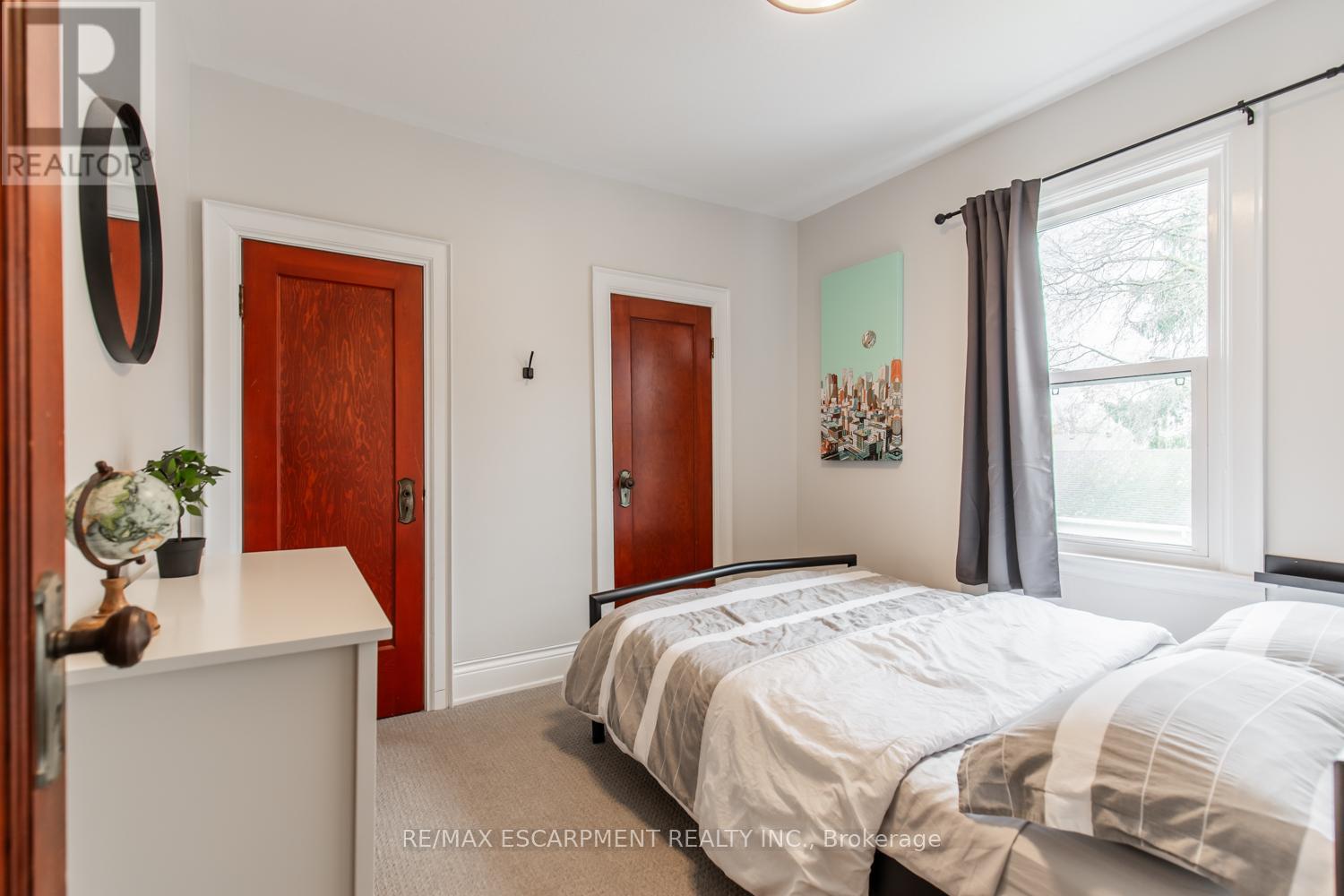 60 Lake Avenue Drive, Hamilton, Ontario  L8G 3N3 - Photo 15 - X12435071