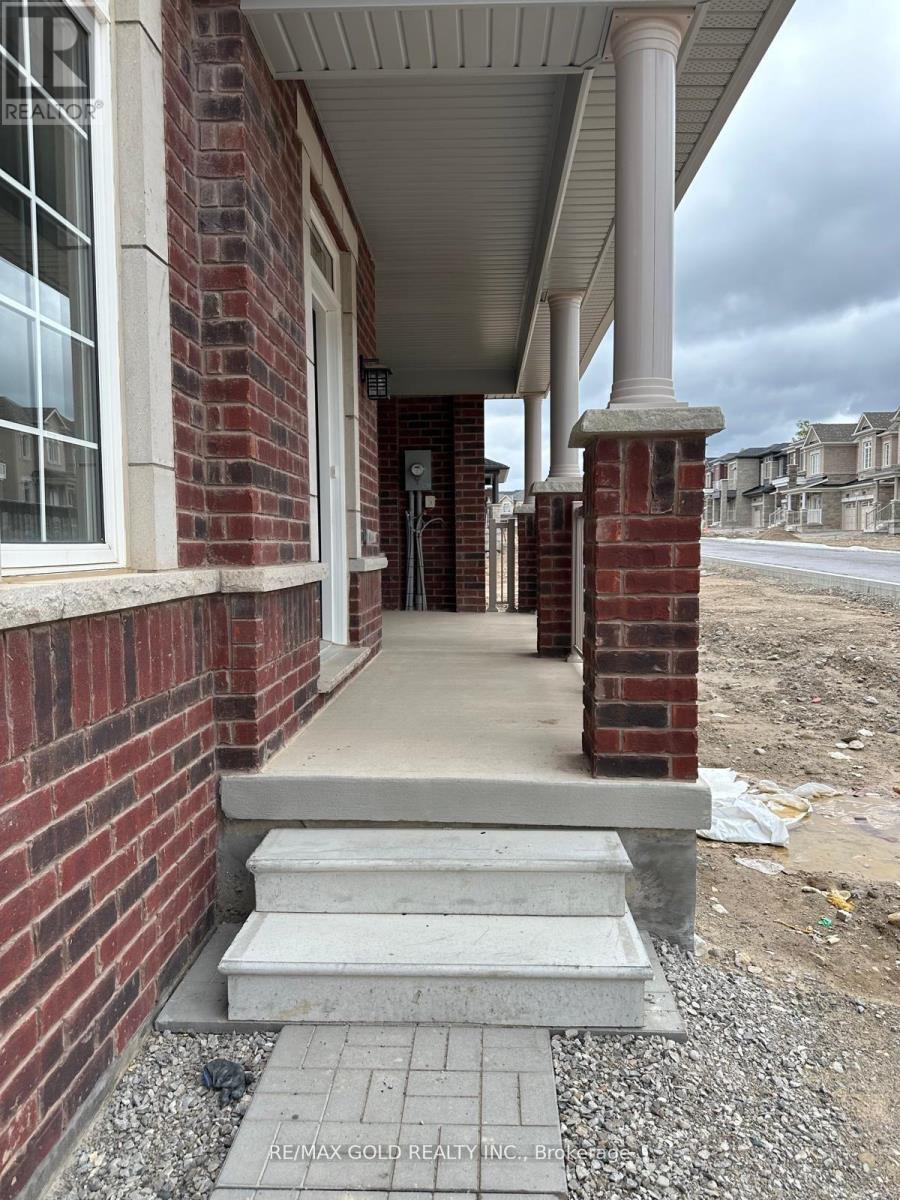 26 Lidstone Street, Cambridge, Ontario  N1T 0G4 - Photo 3 - X12435076
