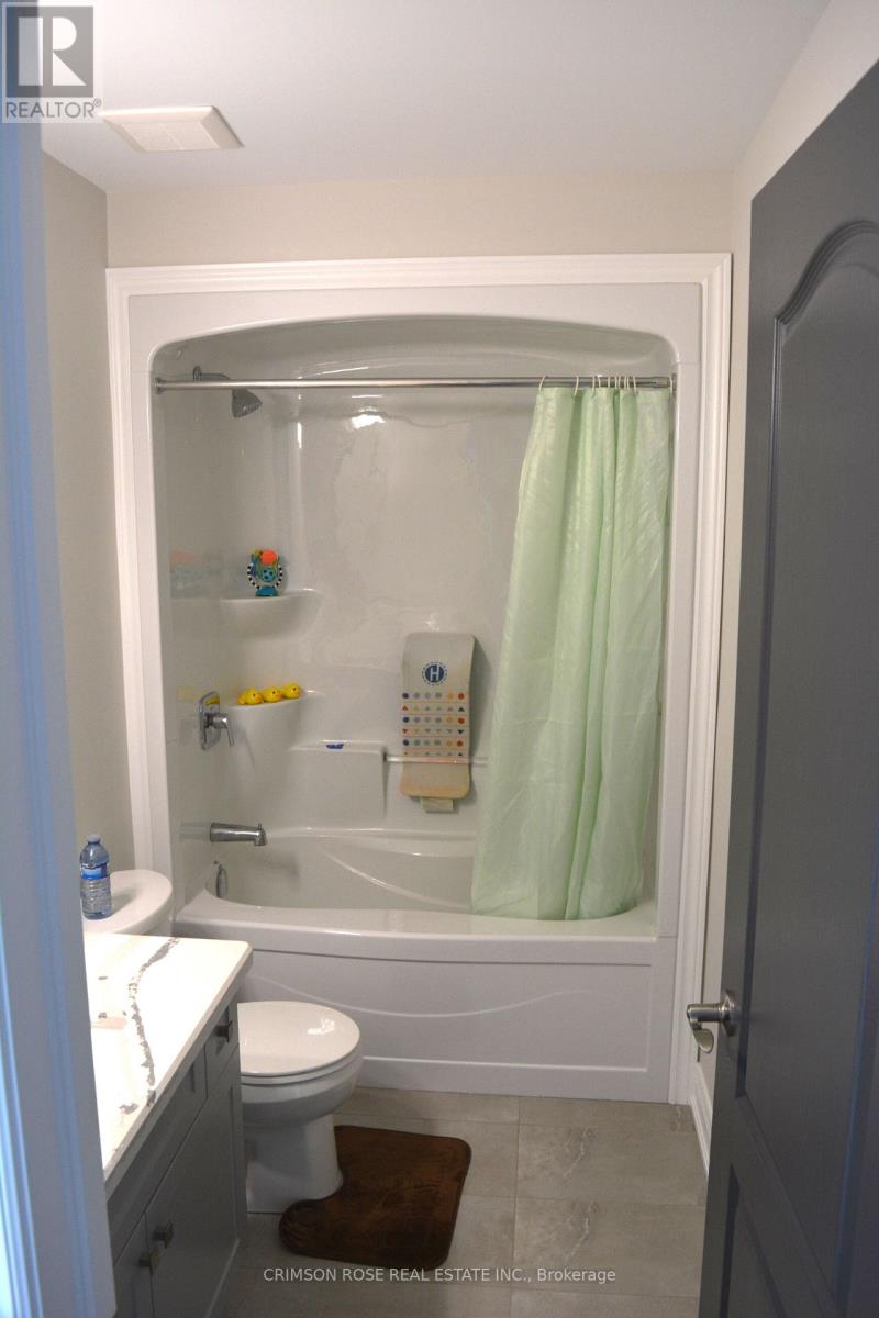 7 Marshall Lane, St. Catharines (Glendale/glenridge), Ontario  L2P 0E8 - Photo 15 - X12435092