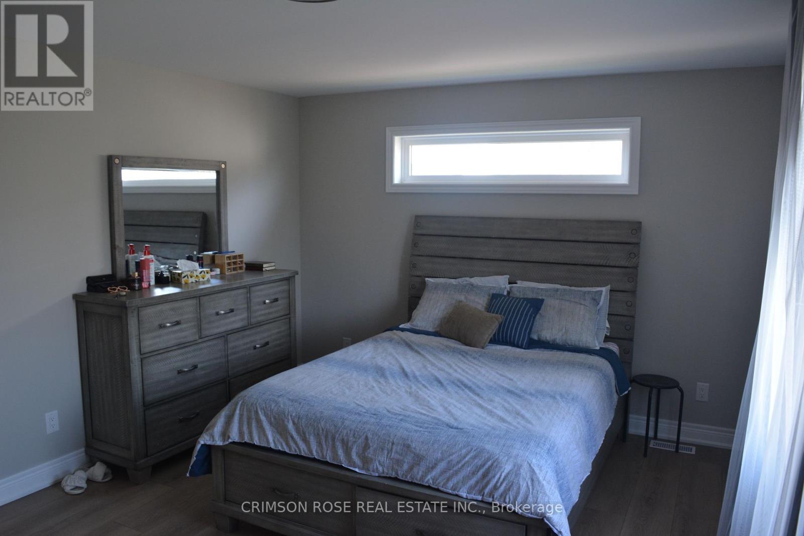 7 Marshall Lane, St. Catharines (Glendale/glenridge), Ontario  L2P 0E8 - Photo 9 - X12435092