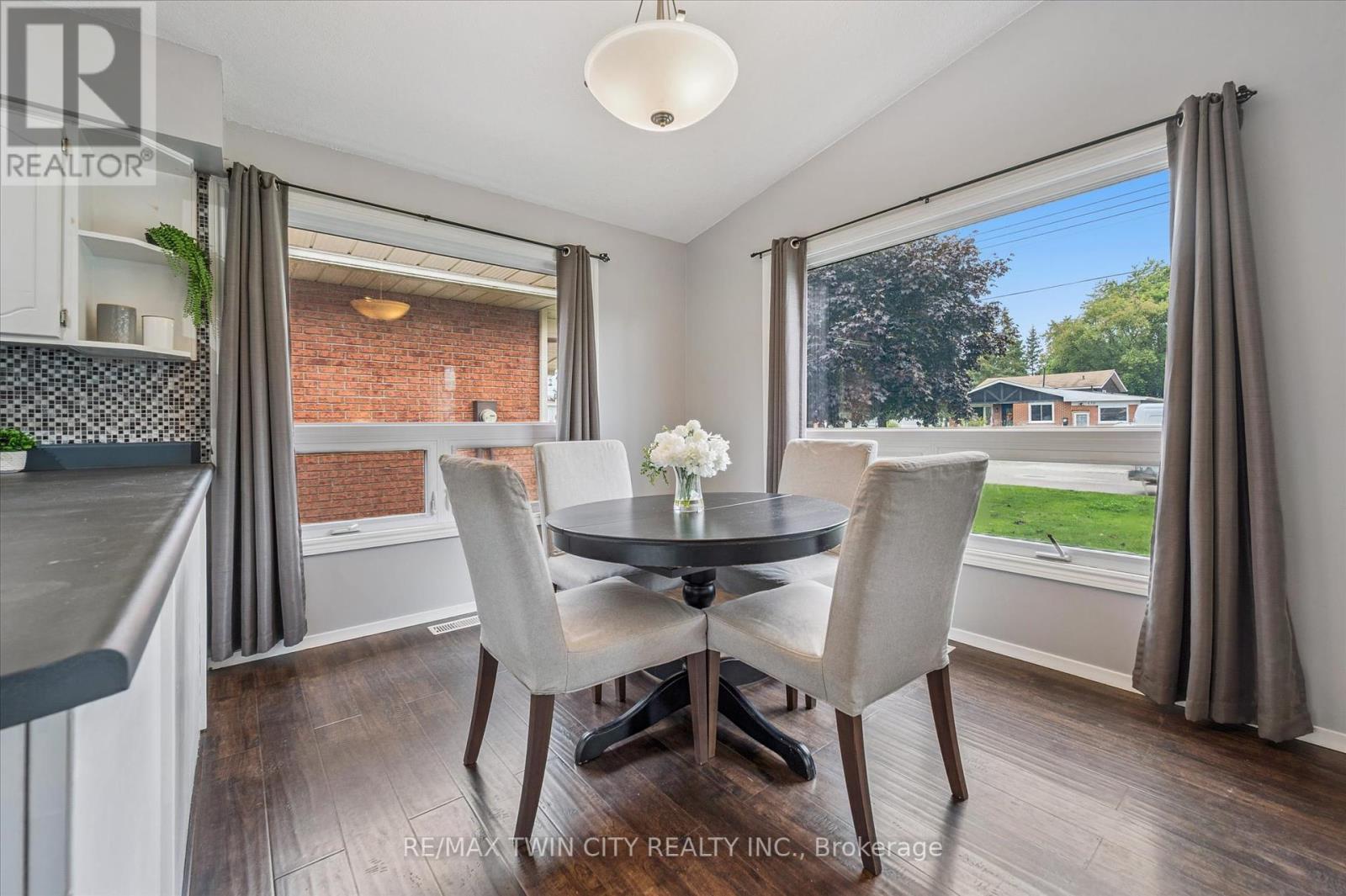 635 Raglan Street, Minto, Ontario  N0G 2P0 - Photo 12 - X12435106