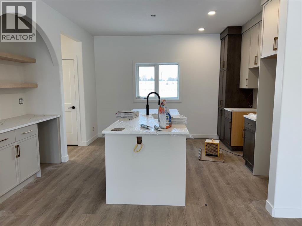 36 Memorial Parkway, Rural Red Deer County, Alberta  T4E 3B7 - Photo 6 - A2255569