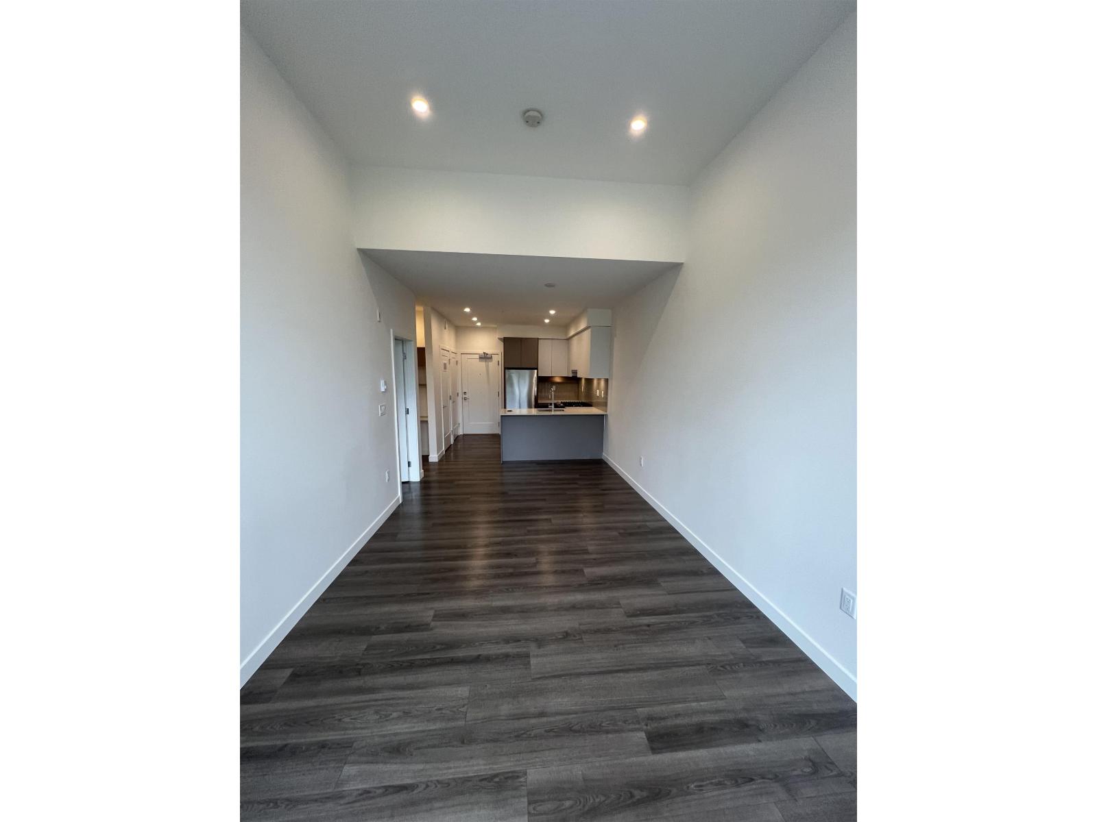 411 13788 76 Avenue, Surrey, British Columbia  V3W 3V9 - Photo 7 - R3052544