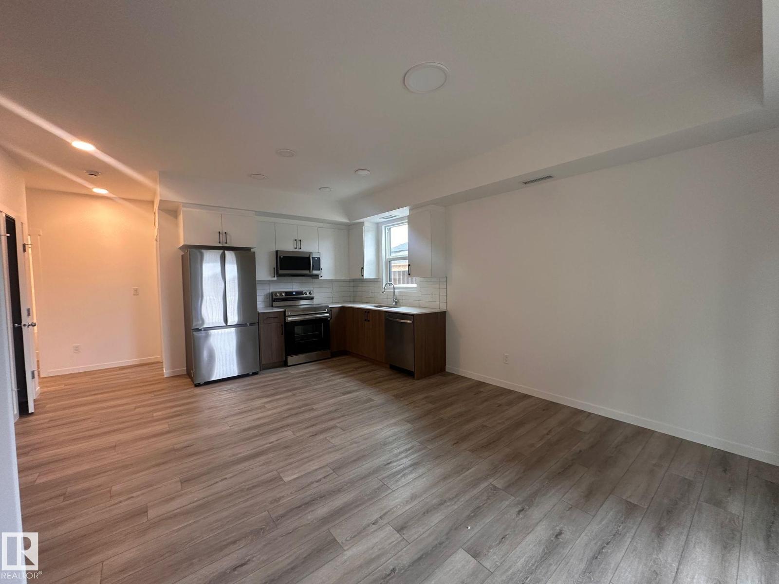 #104 9227 228 St Nw, Edmonton, Alberta  T5T 4T1 - Photo 4 - E4460108