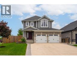 102 FORBES Crescent, Listowel, Ontario