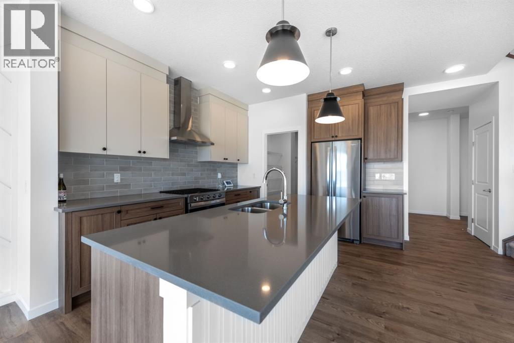 137 Clearwater Terrace, Chestermere, Alberta  T1X 3A7 - Photo 9 - A2252787
