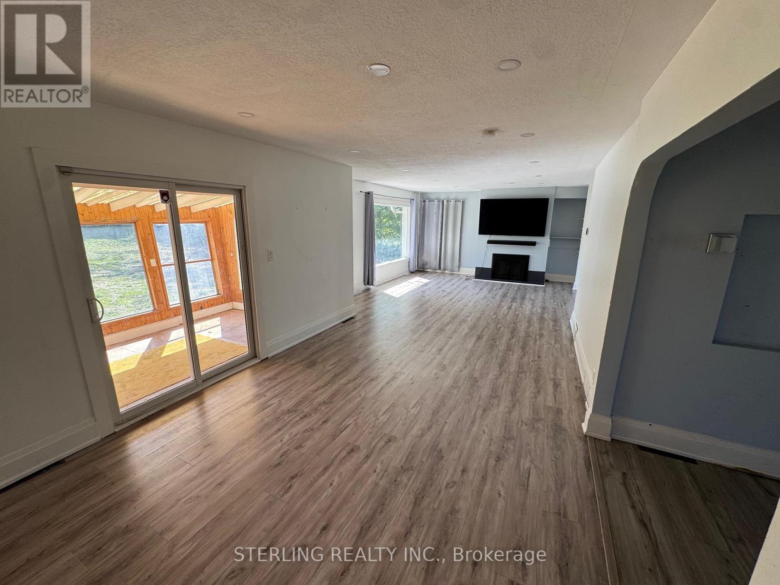 345 Myrtle Road E, Whitby, Ontario  L1H 7K4 - Photo 7 - E12429193
