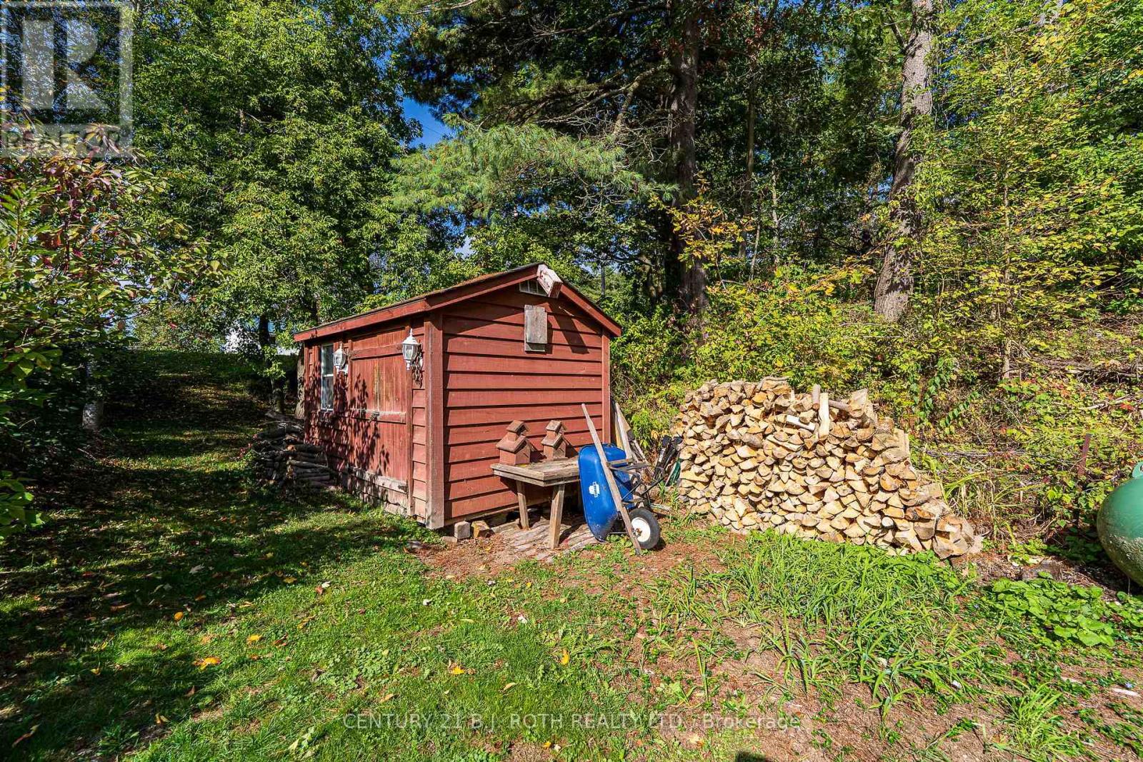 8101 Kings River Road, Ramara, Ontario  L0K 2B0 - Photo 32 - S12435134