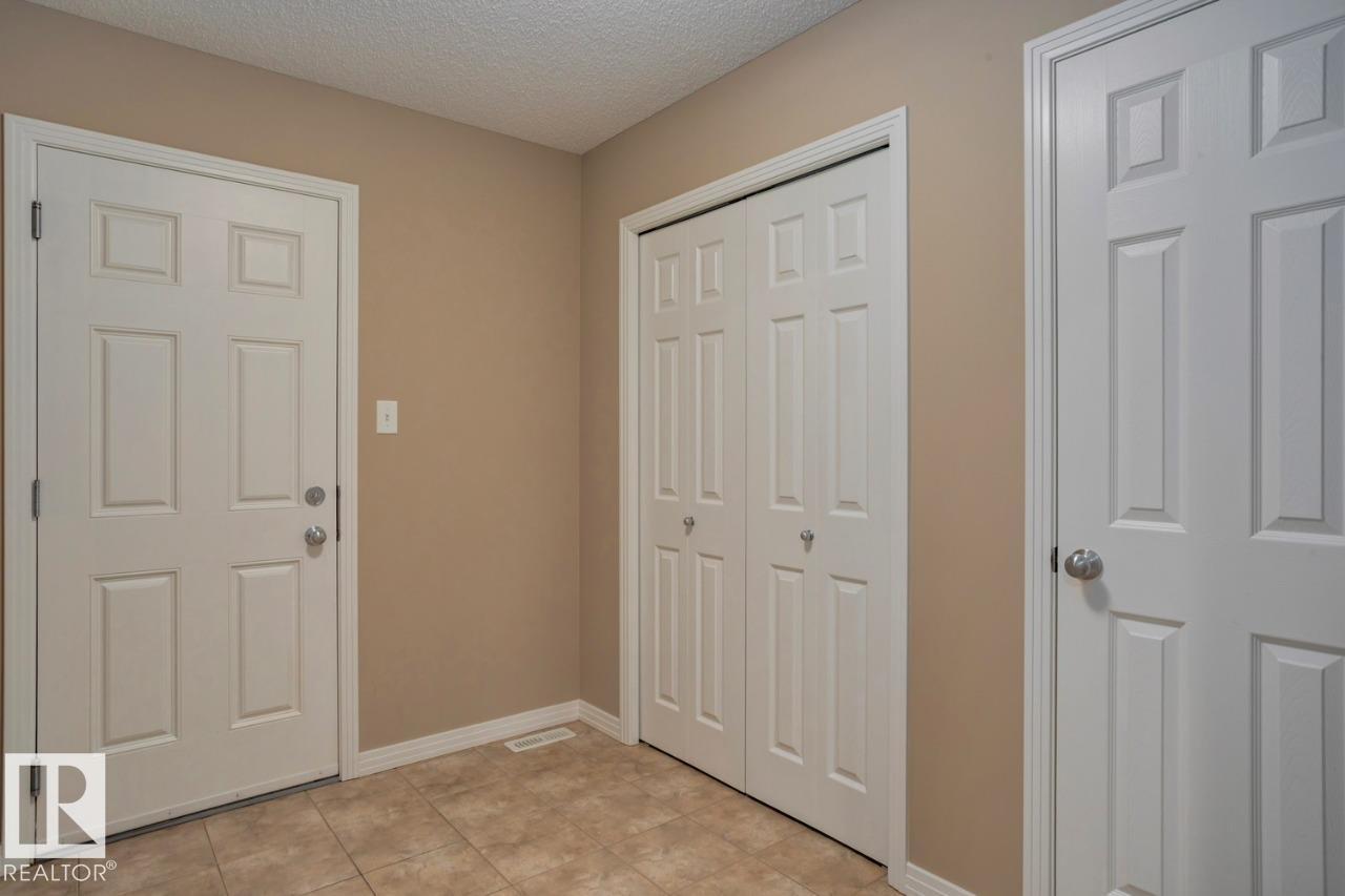 3552 Claxton Cr Sw, Edmonton, Alberta  T6W 0Z7 - Photo 10 - E4460109