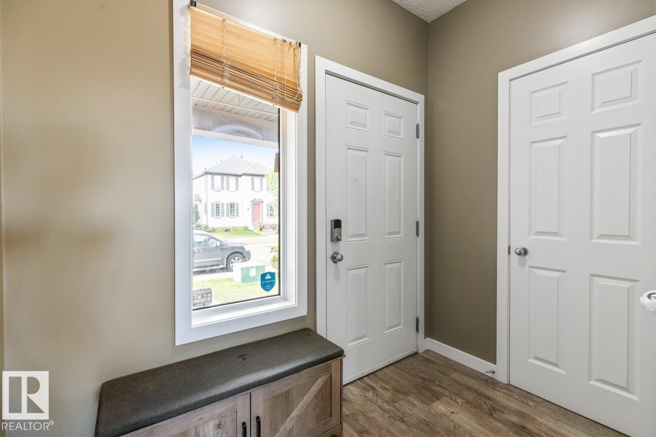 3133 Trelle Lo Nw, Edmonton, Alberta  T6R 0A1 - Photo 4 - E4460110