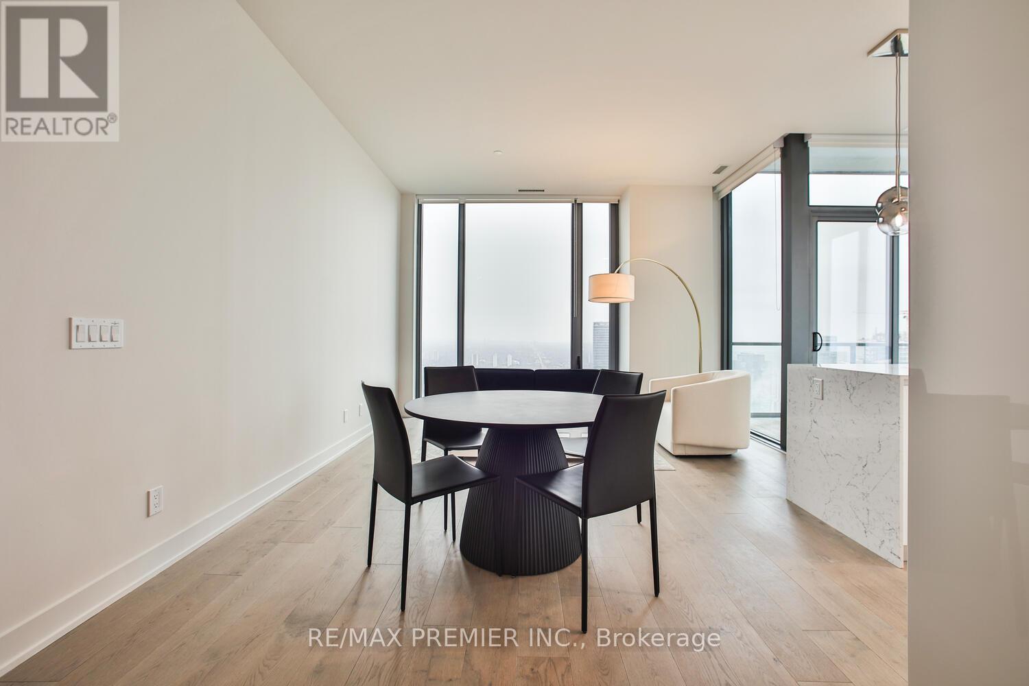 5006 - 8 Cumberland Street, Toronto, Ontario  M4W 0B6 - Photo 10 - C12435201